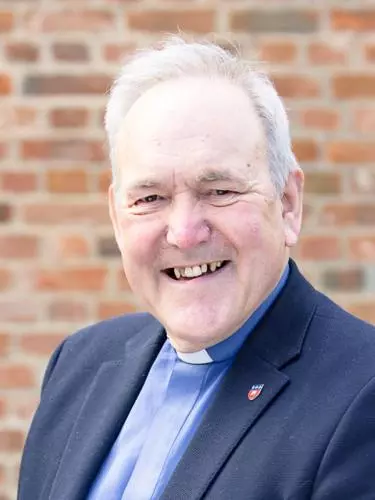 Bruce Gillingham