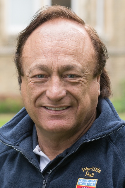 Fernando Mesquita headshot